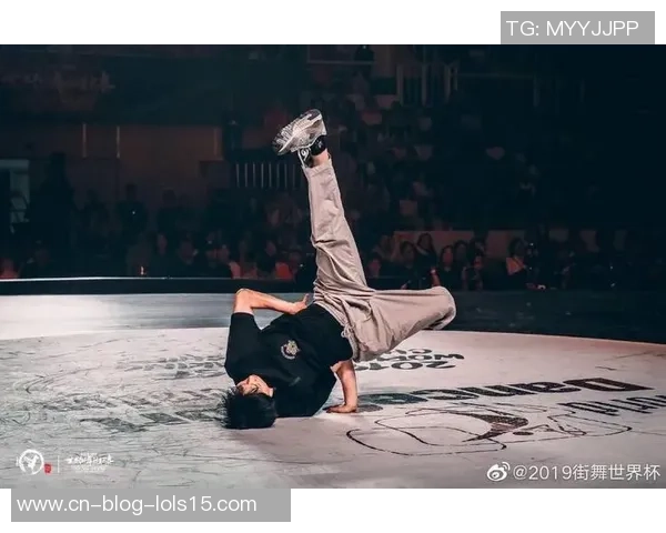 南京攀岩队在世界街舞大赛中以91分稳居积分榜首位