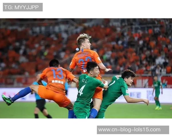 山东西王与中国广州的激烈对决引发球迷热议赛季精彩瞬间回顾 山东西王与中国广州的激烈对决引发球迷热议赛季精彩瞬间回顾